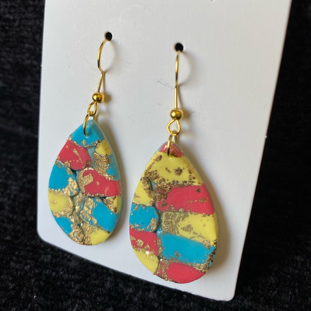 Blue Willow Boutique Earrings